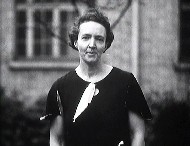 1935 : déclaration d'Irène Joliot-Curie ayant reçu le Prix Nobel de Chimie