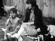 1928 : Parisiens sur les bords de Seine